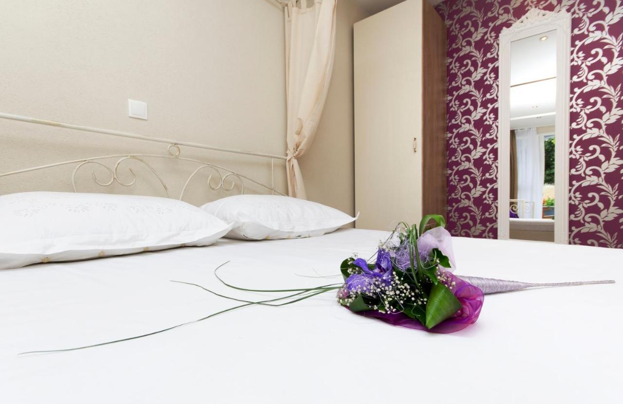 Villa Bougenvilia Tomas Tucepi Ngoại thất bức ảnh